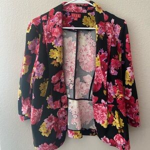 Elle floral blazer